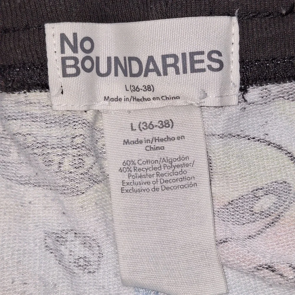 No Boundaries tapered joggers